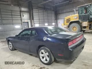 ✅ 2012 Dodge Challenger SXT • VIN: 2C3CDYAG4CH253645 • Lot: 84855424. Wystawiony na Copart z przebiegiem 209 648 mil. Bezpłatny archiwum sprzedaży aukcyjnych z USA i szczegółowy raport historii pojazdu na DreamBid. Zdjęcie 2.