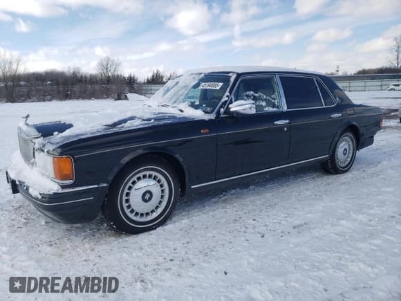 ✅ 1996 Rolls-Royce Silver Spur • VIN: SCAZN11C6TCX57518 • Lot: 45194655. Listed on Copart with 18,667 mi. Free auction sales archive from the USA and detailed vehicle history report at DreamBid. Image 1.
