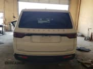 ✅ 2022 Jeep Wagoneer Series III • VIN: 1C4SJVDT2NS105108 • Lot: 57293563. Wystawiony na Copart z przebiegiem 22 180 mil. Bezpłatny archiwum sprzedaży aukcyjnych z USA i szczegółowy raport historii pojazdu na DreamBid. Zdjęcie 6.