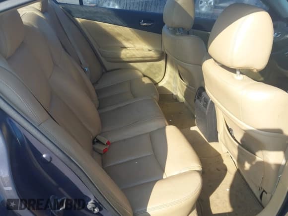 ✅ 2010 Nissan Maxima SV • VIN: 1N4AA5AP2AC808933 • Лот: 43753547. Опубликован ранее на IAAI с пробегом 127 915 миль. Бесплатный доступ к архиву аукционных продаж из США и подробный отчёт об истории автомобиля на DreamBid. Изображение 8.