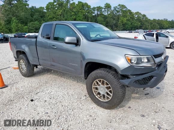✅ 2020 Chevrolet Colorado 2WD Work Truck • VIN: 1GCHSBEA0L1159173 • Лот: 70294895. Опубликован ранее на Copart с пробегом 108 301 миль. Бесплатный доступ к архиву аукционных продаж из США и подробный отчёт об истории автомобиля на DreamBid. Изображение 4.