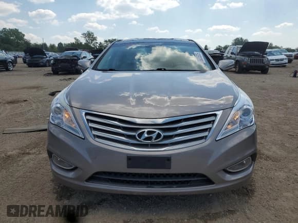 ✅ 2013 Hyundai Azera • VIN: KMHFH4JG7DA322989 • Лот: 68835005. Опубликован ранее на Copart с пробегом 110 946 миль. Бесплатный доступ к архиву аукционных продаж из США и подробный отчёт об истории автомобиля на DreamBid. Изображение 5.