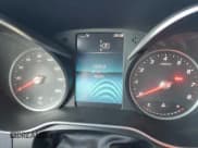 ✅ 2022 Mercedes-Benz GLC 300 • VIN: W1N0J8EB8NG017271 • Лот: 81548625. Опубликован ранее на Copart с пробегом 48 284 миль. Бесплатный доступ к архиву аукционных продаж из США и подробный отчёт об истории автомобиля на DreamBid. Изображение 9.