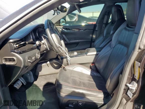 ✅ 2017 Maserati Quattroporte S Q4 GranSport • VIN: ZAM56RRSXH1235522 • Лот: 90993935. Опубликован ранее на Copart с пробегом 53 355 миль. Бесплатный доступ к архиву аукционных продаж из США и подробный отчёт об истории автомобиля на DreamBid. Изображение 7.