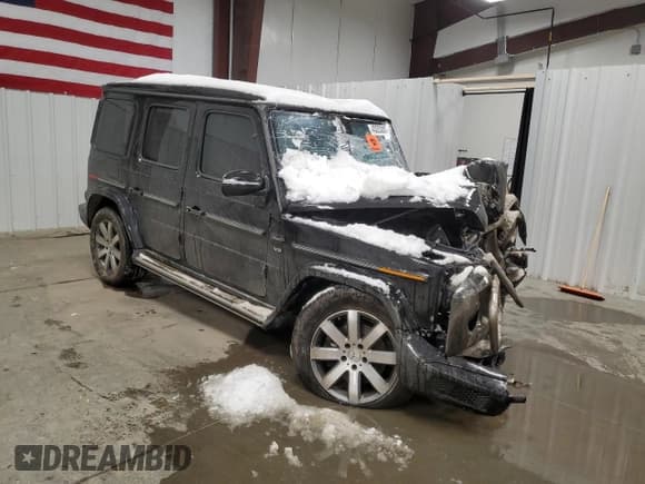 ✅ 2019 Mercedes-Benz G 550 • VIN: WDCYC6BJ5KX326268 • Lot: 43220085. Wystawiony na Copart z przebiegiem Nie podano. Bezpłatny archiwum sprzedaży aukcyjnych z USA i szczegółowy raport historii pojazdu na DreamBid. Zdjęcie 4.