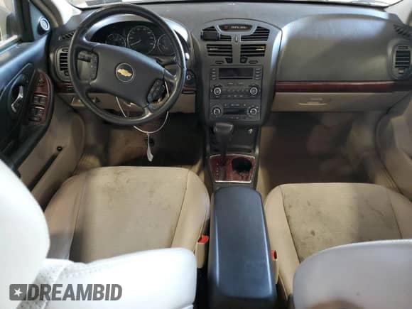 2006 Chevrolet Malibu LTZ z VIN 1G1ZU538X6F276260, wystawiony jako Copart lot #48911345 z przebiegiem 204 629 mil mil oraz Szkoda całkowita • Salvage title. Historia ofert i sprzedaży dostępna na DreamBid. Obrazek 8.