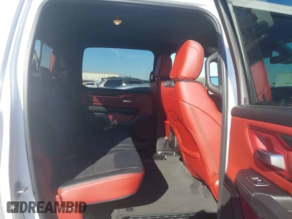 2020 Ram 1500 Rebel с VIN 1C6RRELT5LN302544, выставлен на аукционе IAAI как лот 41702948 с пробегом 56 932 миль миль и . История ставок и продаж доступна на DreamBid. Изображение 8.