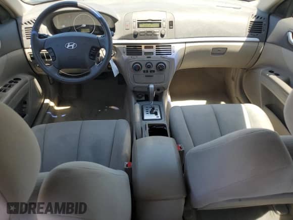 2008 Hyundai Sonata GLS z VIN 5NPET46F48H389255, wystawiony jako Copart lot #65803575 z przebiegiem 96 808 mil mil oraz Szkoda całkowita • Salvage title. Historia ofert i sprzedaży dostępna na DreamBid. Obrazek 8.