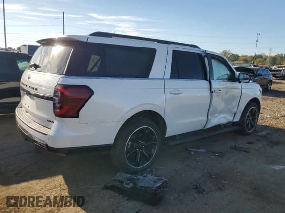 ✅ 2022 Ford Expedition Max Limited • VIN: 1FMJK2AT2NEA53954 • Лот: 86168625. Опубликован ранее на Copart с пробегом 30 913 миль. Бесплатный доступ к архиву аукционных продаж из США и подробный отчёт об истории автомобиля на DreamBid. Изображение 3.