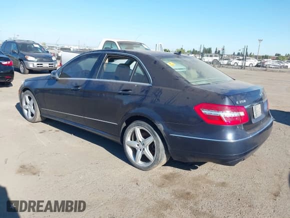 ✅ 2010 Mercedes-Benz E 350 Luxury • VIN: WDDHF8HB3AA106630 • Lot: 42963495. Listed on IAAI with Not provided. Free auction sales archive from the USA and detailed vehicle history report at DreamBid. Image 3.