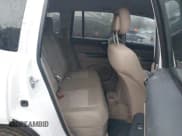 ✅ 2013 Jeep Compass Sport • VIN: 1C4NJCBA0DD208159 • Lot: 43584053. Wystawiony na IAAI z przebiegiem 161 629 mil. Bezpłatny archiwum sprzedaży aukcyjnych z USA i szczegółowy raport historii pojazdu na DreamBid. Zdjęcie 8.