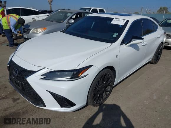 ✅ 2022 Lexus ES 300h F Sport • VIN: 58AGA1C13NU018308 • Lot: 43605876. Wystawiony na IAAI z przebiegiem 36 342 mil. Bezpłatny archiwum sprzedaży aukcyjnych z USA i szczegółowy raport historii pojazdu na DreamBid. Zdjęcie 17.