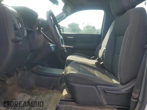 ✅ 2019 Chevrolet Silverado 1500 Work Truck • VIN: 3GCNWAEF6KG244189 • Lot: 66180615. Wystawiony na Copart z przebiegiem 80 547 mil. Bezpłatny archiwum sprzedaży aukcyjnych z USA i szczegółowy raport historii pojazdu na DreamBid. Zdjęcie 7.