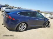 ✅ 2018 Tesla Model X 75D • VIN: 5YJXCBE23JF103458 • Лот: 69646965. Опубликован ранее на Copart с пробегом 99 232 миль. Бесплатный доступ к архиву аукционных продаж из США и подробный отчёт об истории автомобиля на DreamBid. Изображение 3.