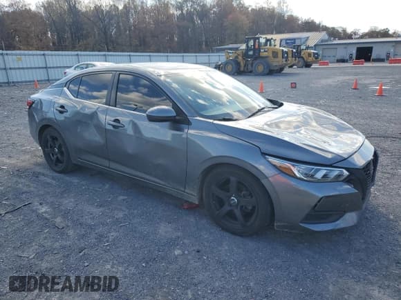 ✅ 2020 Nissan Sentra SV • VIN: 3N1AB8CVXLY249374 • Lot: 90923415. Listed on Copart with 50,208 mi. Free auction sales archive from the USA and detailed vehicle history report at DreamBid. Image 4.
