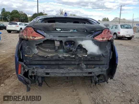 2022 Hyundai Ioniq Blue с VIN KMHC65LC8NU270300, выставлен на аукционе Copart как лот 75432034 с пробегом 35 210 миль миль и Списание • Salvage title. История ставок и продаж доступна на DreamBid. Изображение 6.