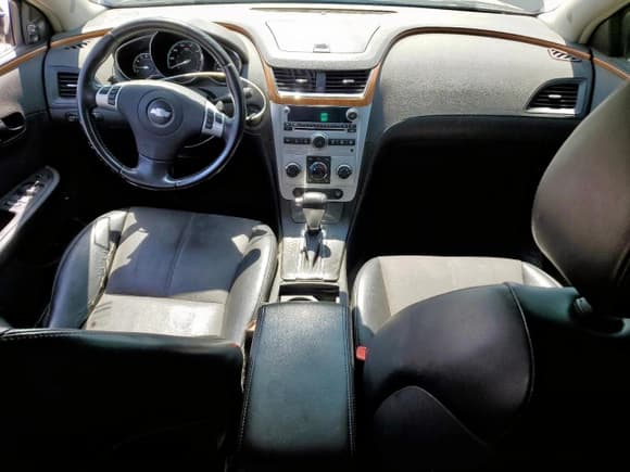 ✅ 2008 Chevrolet Malibu 2LT • VIN: 1G1ZJ577984185246 • Лот: 58870515. Опубликован ранее на Copart с пробегом 107 830 миль. Бесплатный доступ к архиву аукционных продаж из США и подробный отчёт об истории автомобиля на DreamBid. Изображение 8.