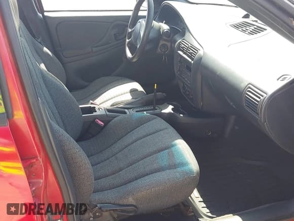 ✅ 2003 Chevrolet Cavalier • VIN: 1G1JC52F037309238 • Lot: 42834180. Listed on IAAI with 136,447 mi. Free auction sales archive from the USA and detailed vehicle history report at DreamBid. Image 5.