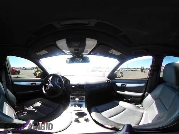 ✅ 2008 Mercedes-Benz C 300 Sport • VIN: WDDGF54XX8F107010 • Lot: 43235393. Wystawiony na IAAI z przebiegiem 91 417 mil. Bezpłatny archiwum sprzedaży aukcyjnych z USA i szczegółowy raport historii pojazdu na DreamBid. Zdjęcie 19.