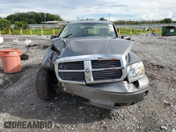 2007 Dodge Dakota ST с VIN 1D7HE28K87S124267, выставлен на аукционе Copart как лот 68724985 с пробегом 204 369 миль миль и Списание • Salvage title. История ставок и продаж доступна на DreamBid. Изображение 5.