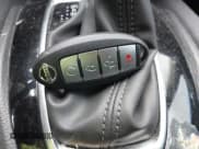 ✅ 2017 Nissan Rogue SL • VIN: 5N1AT2MV3HC896278 • Lot: 43391445. Wystawiony na IAAI z przebiegiem 617 770 mil. Bezpłatny archiwum sprzedaży aukcyjnych z USA i szczegółowy raport historii pojazdu na DreamBid. Zdjęcie 11.