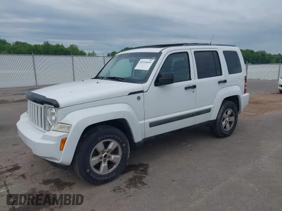 ✅ 2011 Jeep Liberty Sport Jet • VIN: 1J4PN2GK1BW540311 • Lot: 42215653. Listed on IAAI with 157,241 mi. Free auction sales archive from the USA and detailed vehicle history report at DreamBid. Image 2.