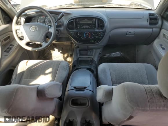 ✅ 2005 Toyota Tundra SR5 • VIN: 5TBET341X5S473516 • Lot: 82699525. Listed on Copart with 448,640 mi. Free auction sales archive from the USA and detailed vehicle history report at DreamBid. Image 8.