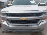 ✅ 2018 Chevrolet Silverado 1500 LT • VIN: 3GCPCREH1JG235884 • Lot: 43688501. Wystawiony na IAAI z przebiegiem 160 696 mil. Bezpłatny archiwum sprzedaży aukcyjnych z USA i szczegółowy raport historii pojazdu na DreamBid. Zdjęcie 6.