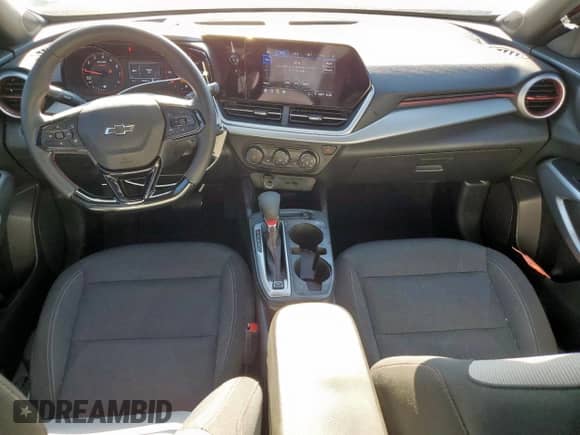 2025 Chevrolet Trax 1RS с VIN KL77LGEP6SC157793, выставлен на аукционе Copart как лот 82353625 с пробегом 12 024 миль миль и Списание • Salvage title. История ставок и продаж доступна на DreamBid. Изображение 8.