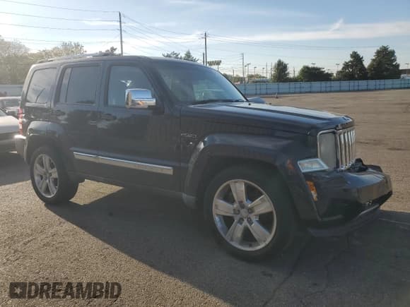 ✅ 2011 Jeep Liberty Sport Jet • VIN: 1J4PN2GK2BW555559 • Lot: 84964445. Listed on Copart with 169,684 mi. Free auction sales archive from the USA and detailed vehicle history report at DreamBid. Image 4.