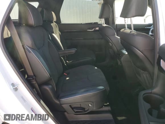 ✅ 2024 Hyundai Palisade Calligraphy • VIN: KM8R7DGE5RU729365 • Лот: 75958584. Опубликован ранее на Copart с пробегом 17 668 миль. Бесплатный доступ к архиву аукционных продаж из США и подробный отчёт об истории автомобиля на DreamBid. Изображение 11.