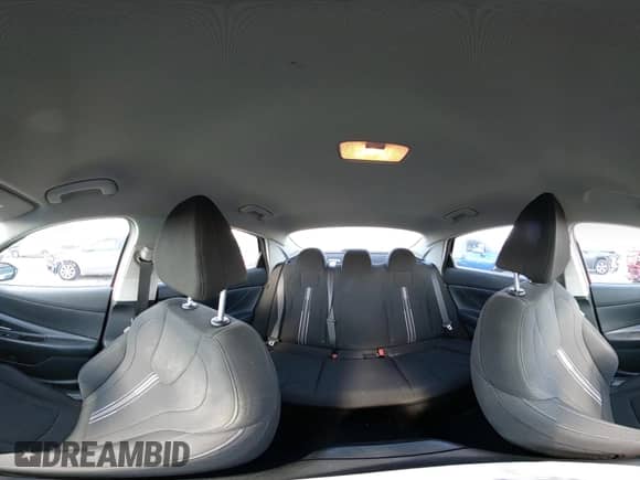 2024 Hyundai Elantra SEL с VIN KMHLM4DGXRU680104, выставлен на аукционе IAAI как лот 43313435 с пробегом 24 480 миль миль и . История ставок и продаж доступна на DreamBid. Изображение 18.