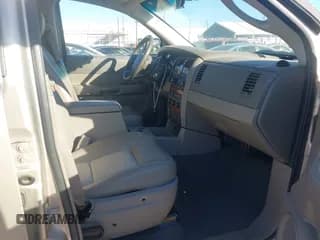 ✅ 2008 Dodge Durango SLT • VIN: 1D8HB48N48F126814 • Lot: 43870789. Listed on IAAI with 132,143 mi. Free auction sales archive from the USA and detailed vehicle history report at DreamBid. Image 5.