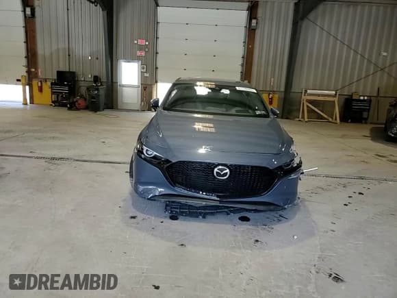 ✅ 2021 Mazda 3 Premium • VIN: JM1BPBML2M1401554 • Lot: 81148065. Wystawiony na Copart z przebiegiem 40 943 mil. Bezpłatny archiwum sprzedaży aukcyjnych z USA i szczegółowy raport historii pojazdu na DreamBid. Zdjęcie 14.