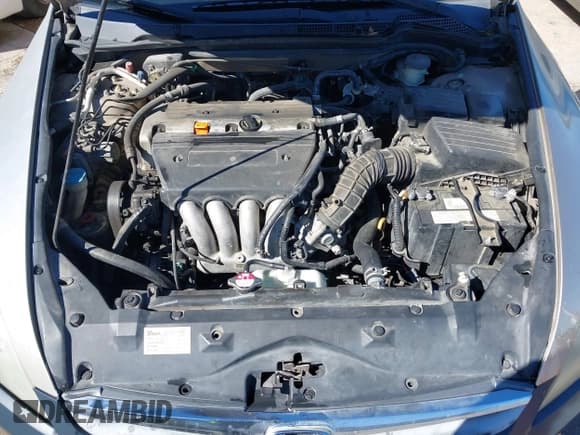 ✅ 2006 Honda Accord EX-L • VIN: 1HGCM56816A065603 • Lot: 43593162. Listed on IAAI with 204,615 mi. Free auction sales archive from the USA and detailed vehicle history report at DreamBid. Image 10.