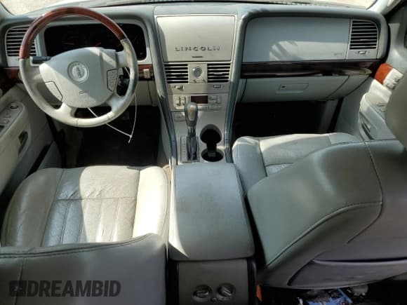 ✅ 2004 Lincoln Aviator Luxury • VIN: 5LMEU88H84ZJ07195 • Lot: 71973455. Listed on Copart with 188,782 mi. Free auction sales archive from the USA and detailed vehicle history report at DreamBid. Image 8.