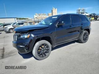 ✅ 2017 Jeep Grand Cherokee Altitude • VIN: 1C4RJEAG9HC952504 • Lot: 82765025. Listed on Copart with 90,429 mi. Free auction sales archive from the USA and detailed vehicle history report at DreamBid. Image 1.