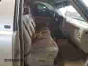 2000 GMC Sierra 1500 SLE с VIN 1GTEC14W2YZ108466, выставлен на аукционе Copart как лот 47326275 с пробегом 157 548 миль миль и Списание • Salvage title. История ставок и продаж доступна на DreamBid. Изображение 10.