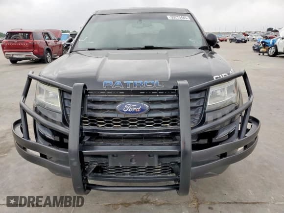 ✅ 2016 Ford Police Interceptor Utility • VIN: 1FM5K8AR5GGD16437 • Lot: 55273485. Wystawiony na Copart z przebiegiem 134 199 mil. Bezpłatny archiwum sprzedaży aukcyjnych z USA i szczegółowy raport historii pojazdu na DreamBid. Zdjęcie 5.
