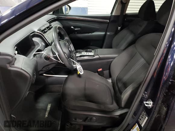 ✅ 2022 Hyundai Tucson SEL Convenience • VIN: KM8JFCA16NU075101 • Lot: 75664734. Wystawiony na Copart z przebiegiem 13 040 mil. Bezpłatny archiwum sprzedaży aukcyjnych z USA i szczegółowy raport historii pojazdu na DreamBid. Zdjęcie 7.