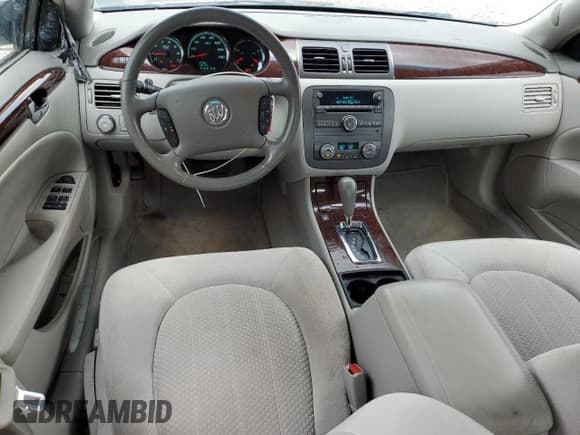 ✅ 2011 Buick Lucerne CX • VIN: 1G4HA5EM8BU105465 • Lot: 50837385. Wystawiony na Copart z przebiegiem 33 128 mil. Bezpłatny archiwum sprzedaży aukcyjnych z USA i szczegółowy raport historii pojazdu na DreamBid. Zdjęcie 8.