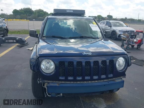✅ 2016 Jeep Patriot Sport SE • VIN: 1C4NJPBA2GD731551 • Lot: 42337093. Listed on IAAI with 124,902 mi. Free auction sales archive from the USA and detailed vehicle history report at DreamBid. Image 12.