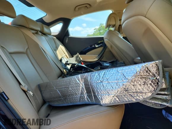 ✅ 2012 Hyundai Azera • VIN: KMHFG4JG9CA178010 • Лот: 69284865. Опубликован ранее на Copart с пробегом 101 287 миль. Бесплатный доступ к архиву аукционных продаж из США и подробный отчёт об истории автомобиля на DreamBid. Изображение 10.