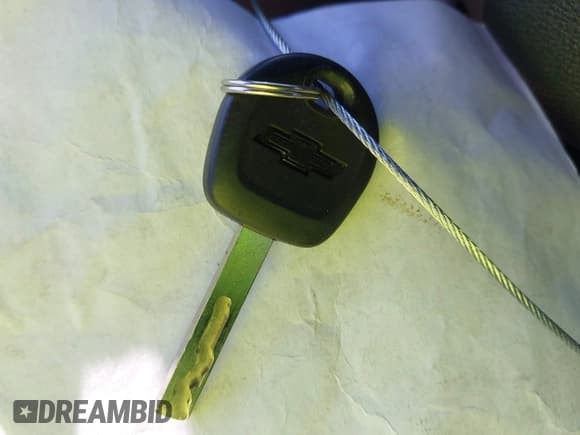 ✅ 2010 Chevrolet Camaro 2LT • VIN: 2G1FC1EV1A9145768 • Lot: 43453713. Wystawiony na IAAI z przebiegiem 190 015 mil. Bezpłatny archiwum sprzedaży aukcyjnych z USA i szczegółowy raport historii pojazdu na DreamBid. Zdjęcie 11.