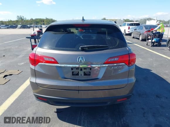 ✅ 2013 Acura RDX Technology • VIN: 5J8TB3H52DL010379 • Lot: 43751863. Listed on IAAI with 168,586 mi. Free auction sales archive from the USA and detailed vehicle history report at DreamBid. Image 16.