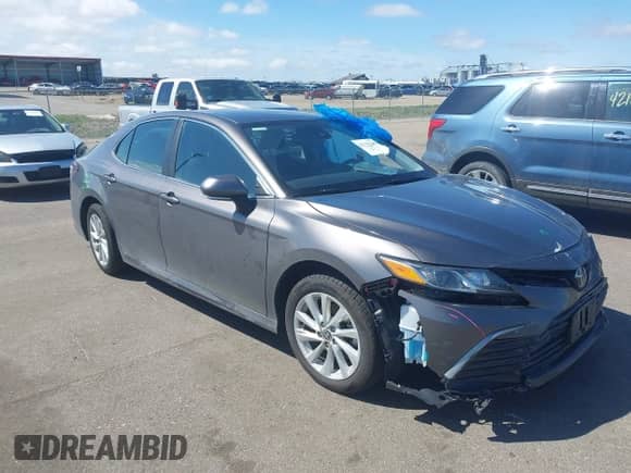 2021 Toyota Camry LE с VIN 4T1R11BK4MU035465, выставлен на аукционе IAAI как лот 42135548 с пробегом 55 121 миль миль и . История ставок и продаж доступна на DreamBid. Изображение 1.