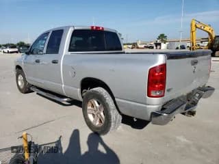 ✅ 2006 Dodge 1500 SLT • VIN: 1D7HA18N06S591178 • Лот: 61994904. Опубликован ранее на Copart с пробегом 232 636 миль. Бесплатный доступ к архиву аукционных продаж из США и подробный отчёт об истории автомобиля на DreamBid. Изображение 2.