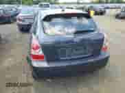 2011 Hyundai Accent GS z VIN KMHCM3AC7BU195100, wystawiony jako Copart lot #59660864 z przebiegiem 158 959 mil mil oraz Szkoda całkowita • Salvage title. Historia ofert i sprzedaży dostępna na DreamBid. Obrazek 6.