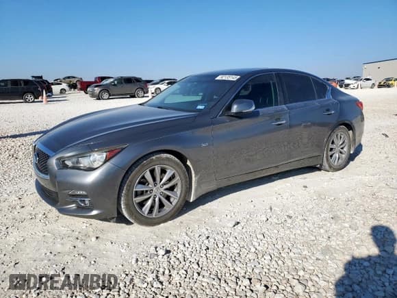 ✅ 2017 Infiniti Q50 Premium • VIN: JN1EV7AP9HM742951 • Lot: 92135145. Listed on Copart with 97,974 mi. Free auction sales archive from the USA and detailed vehicle history report at DreamBid. Image 1.