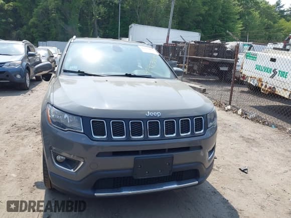 ✅ 2020 Jeep Compass Limited • VIN: 3C4NJDCB6LT208673 • Lot: 42423815. Listed on IAAI with 112,390 mi. Free auction sales archive from the USA and detailed vehicle history report at DreamBid. Image 12.